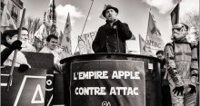Apple l'empire contre Attac - Images de la mobilisation lors du procès